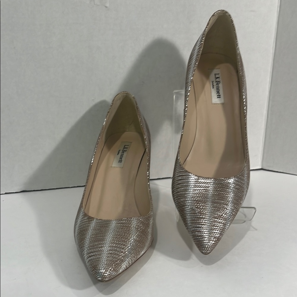 LK Bennett Silver/Beige Heels with Sleek Design